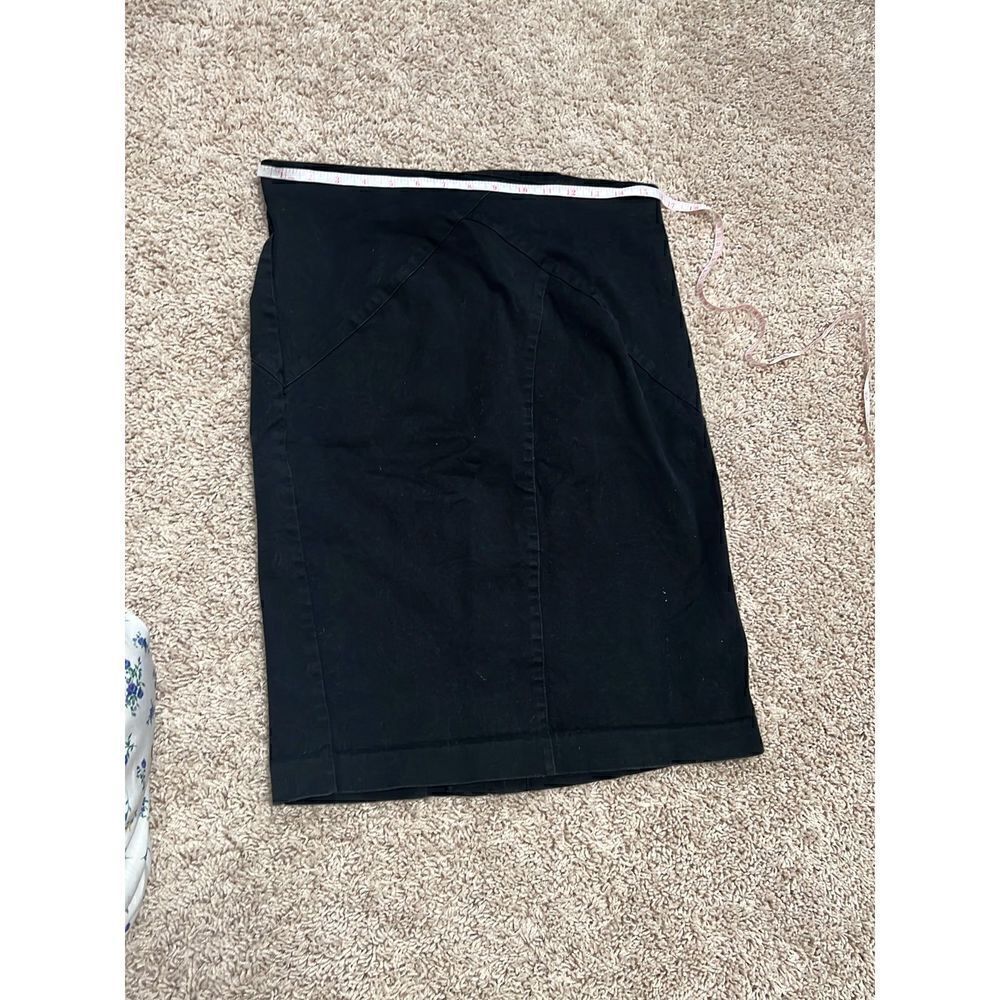 Nicole Miller Black Demin feel Midi Skirt size 10